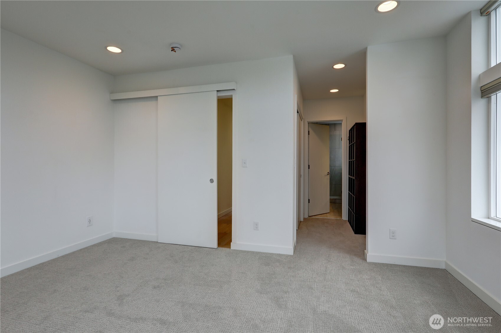 3931 California Avenue Southwest Seattle, WA 98116 - Photo 17 of 24