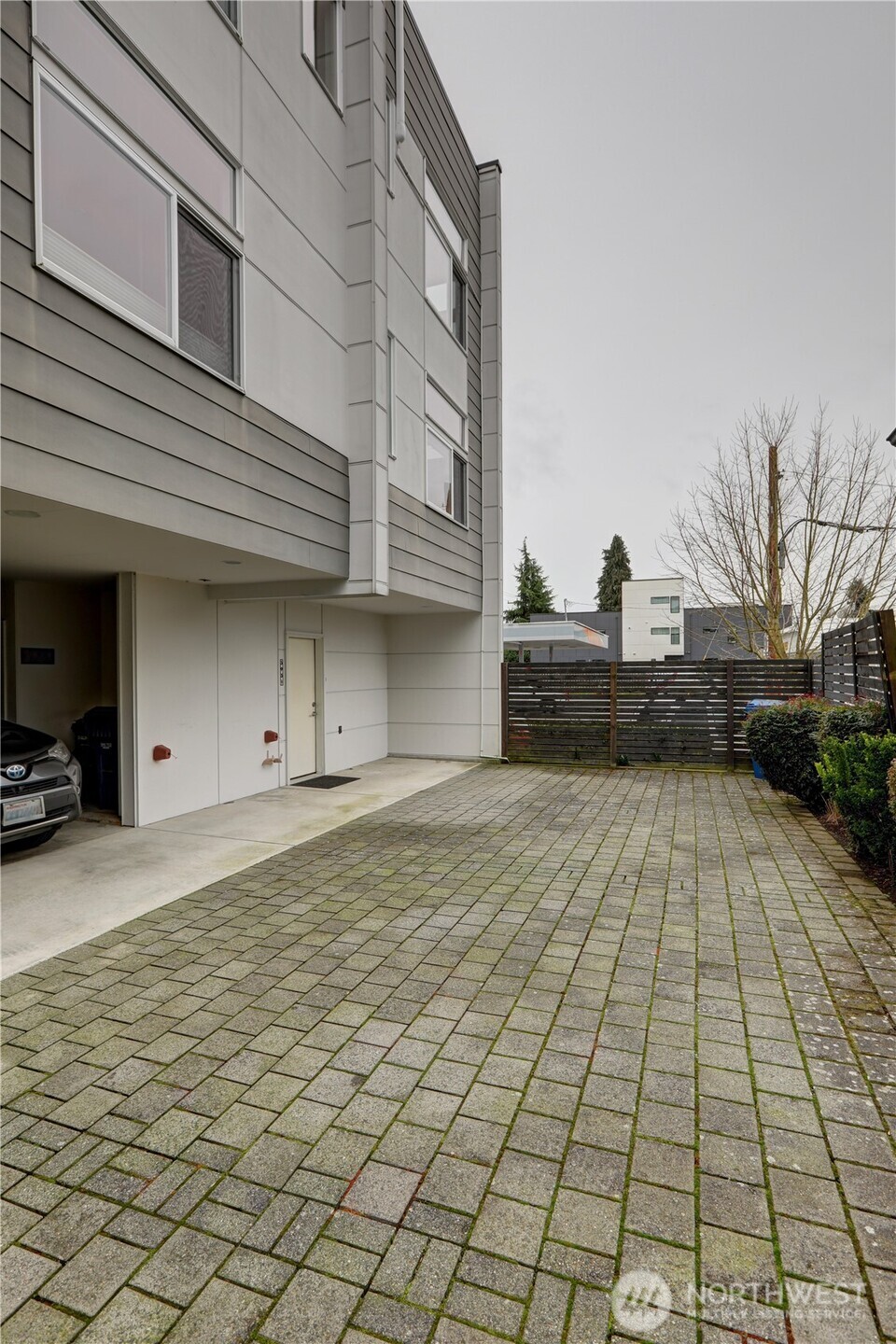 3931 California Avenue Southwest Seattle, WA 98116 - Photo 24 of 24