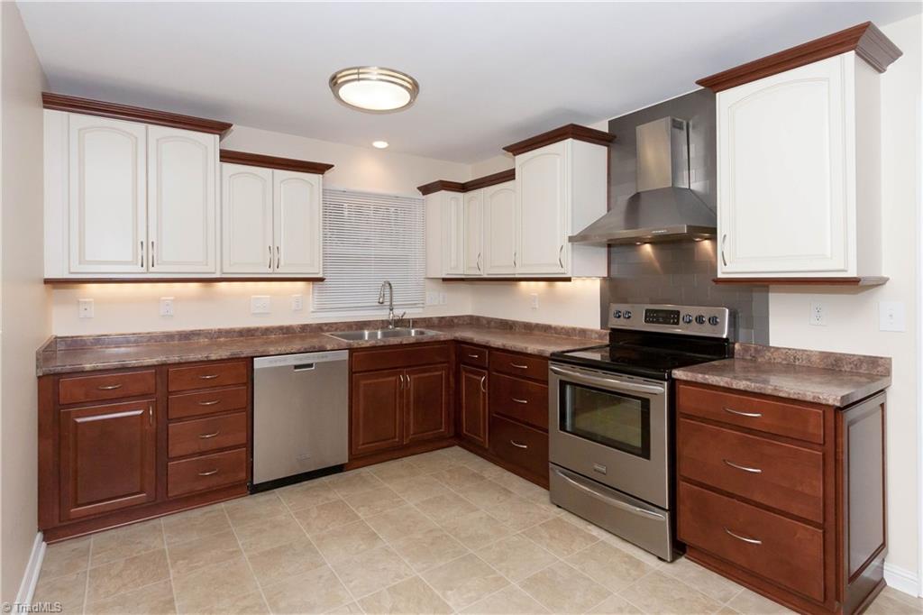 2101 Three Meadows Road Greensboro, NC 27455 - Photo 5 of 23 Gallery Image 5