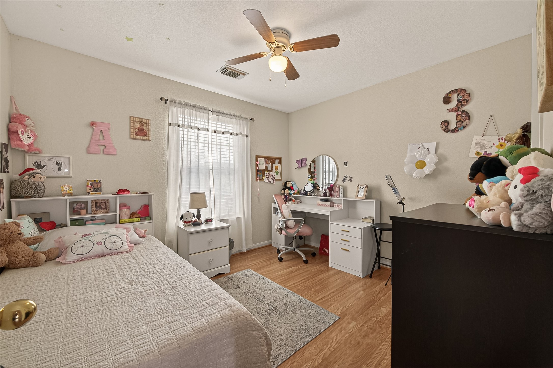 9902 Victoria Point Lane Houston, TX 77075 - Photo 15 of 35