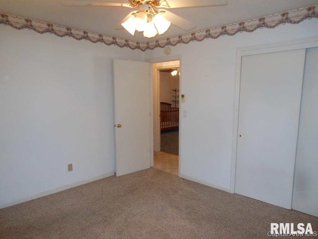 33 Abbot Road Springfield, IL 62704 - Photo 14 of 28