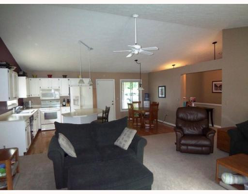 517 Glenwyth Road Brighton, MI 48116 - Photo 4 of 10 Photo 4