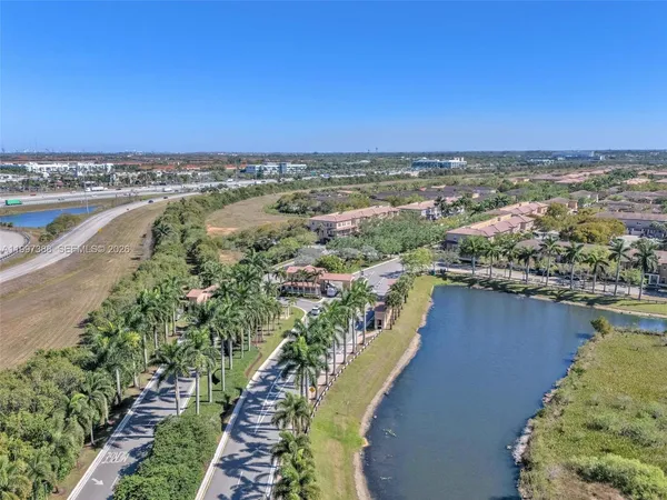 $525,000 | 1148 Southwest 147th Avenue, Pembroke Pines, FL 33027