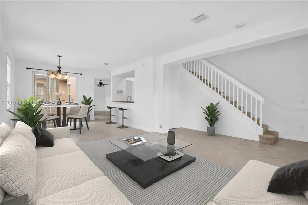 $525,000 | 1148 Southwest 147th Avenue, Pembroke Pines, FL 33027