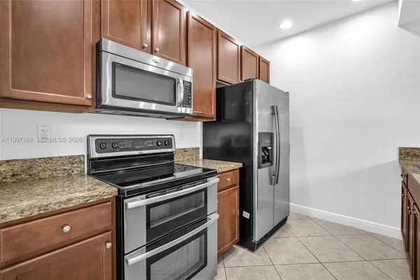 $525,000 | 1148 Southwest 147th Avenue, Pembroke Pines, FL 33027