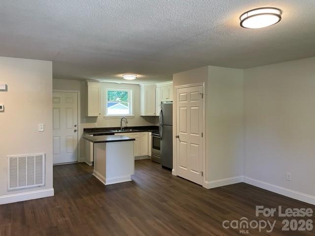 804 Spencer Road Conover, NC 28613 - Photo 5 of 7