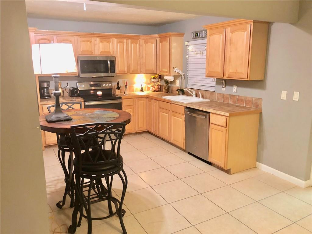 9171 Southwest 18th Road Boca Raton, FL 33428 - Photo 9 of 22 Photo 9