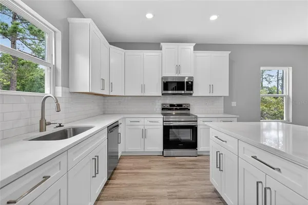 $535,000 | 30165 West Bluebell Avenue, Eustis, FL 32736