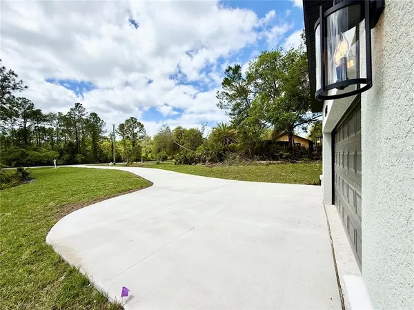 $535,000 | 30165 West Bluebell Avenue, Eustis, FL 32736