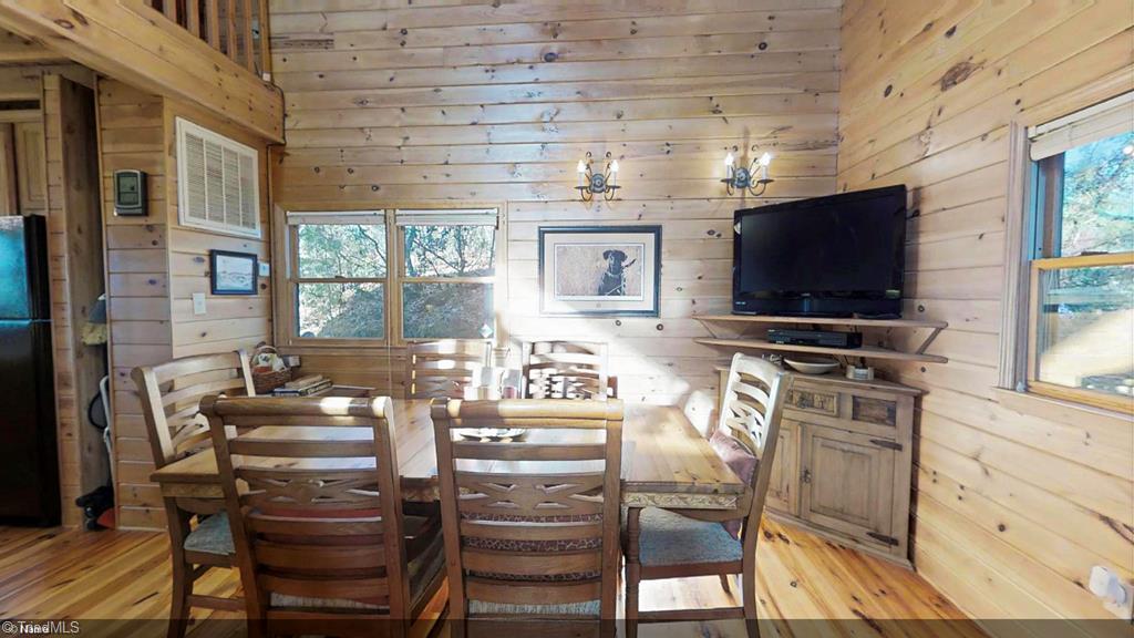 290 Eagle Nest Road Purlear, NC 28665 - Photo 10 of 48