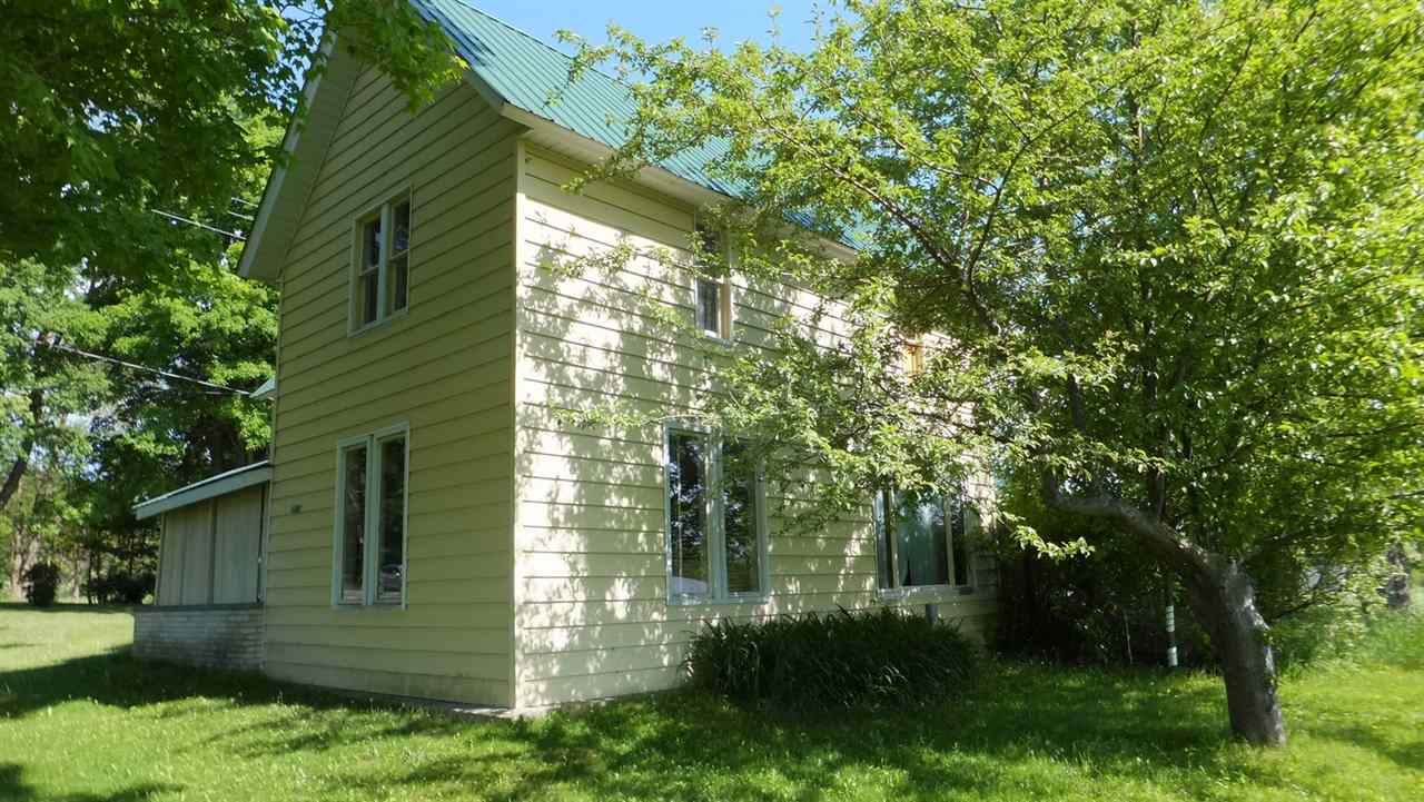 6485 River Road Benzonia, MI 49616 - Photo 5 of 21 1817594-4.JPG