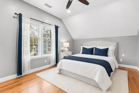 $2,099,000 | 16 Glenwood Avenue, Winchester, MA 01890