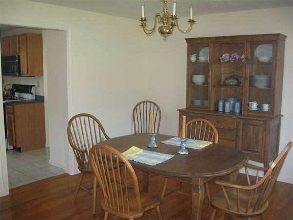 18 Spring Street Mansfield, MA 02048 - Photo 6 of 22 Gallery Image 6