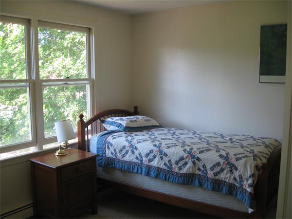 18 Spring Street Mansfield, MA 02048 - Photo 10 of 22 Gallery Image 10