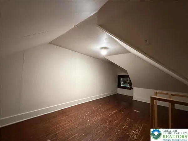 $1,950 | 1177 Arcadia Street, Bethlehem, PA 18018