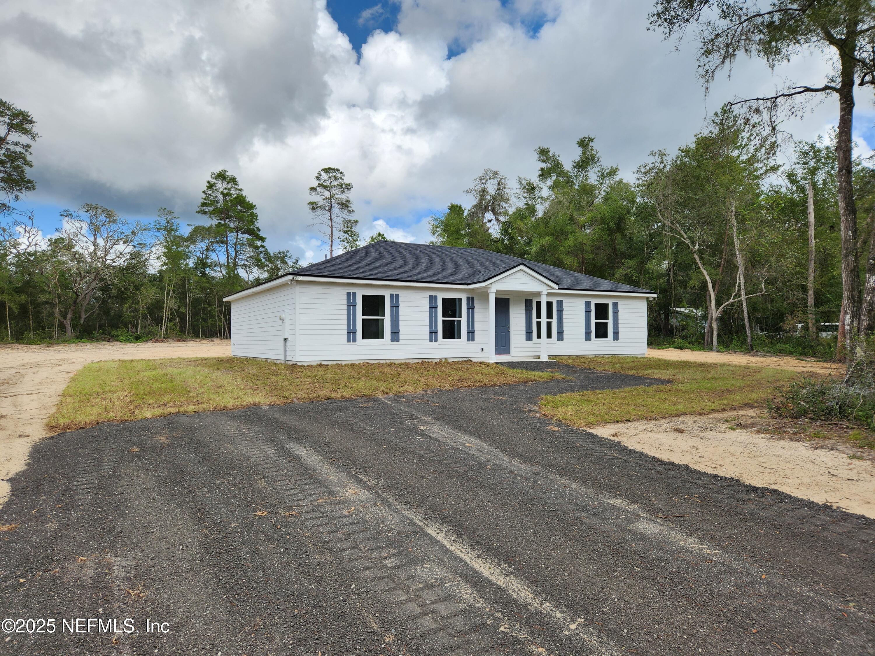 4710 Gadara Road Keystone Heights, FL 32656 - Photo 2 of 10 Front Exterior 2