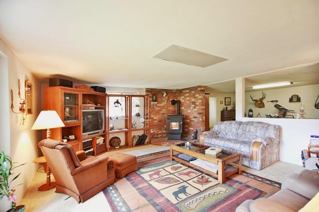2655 Hugo Road Merlin, OR 97532 - Photo 5 of 30 Additional Photo