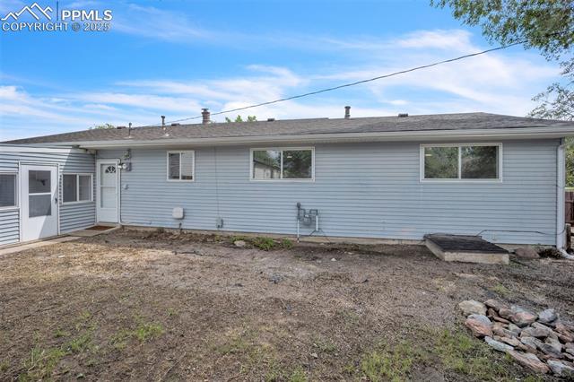 2004 Monterey Road Colorado Springs, CO 80910 - Photo 24 of 27 Back of house