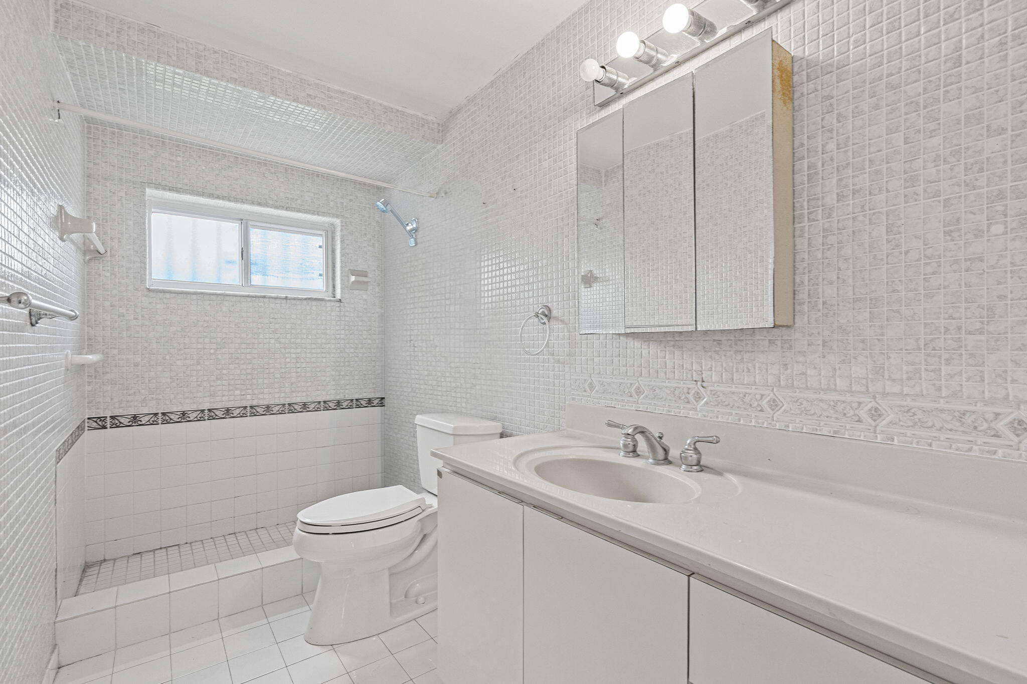 331 Tamiami Canal Road Miami, FL 33144 - Photo 23 of 42 24-web-or-mls-24
