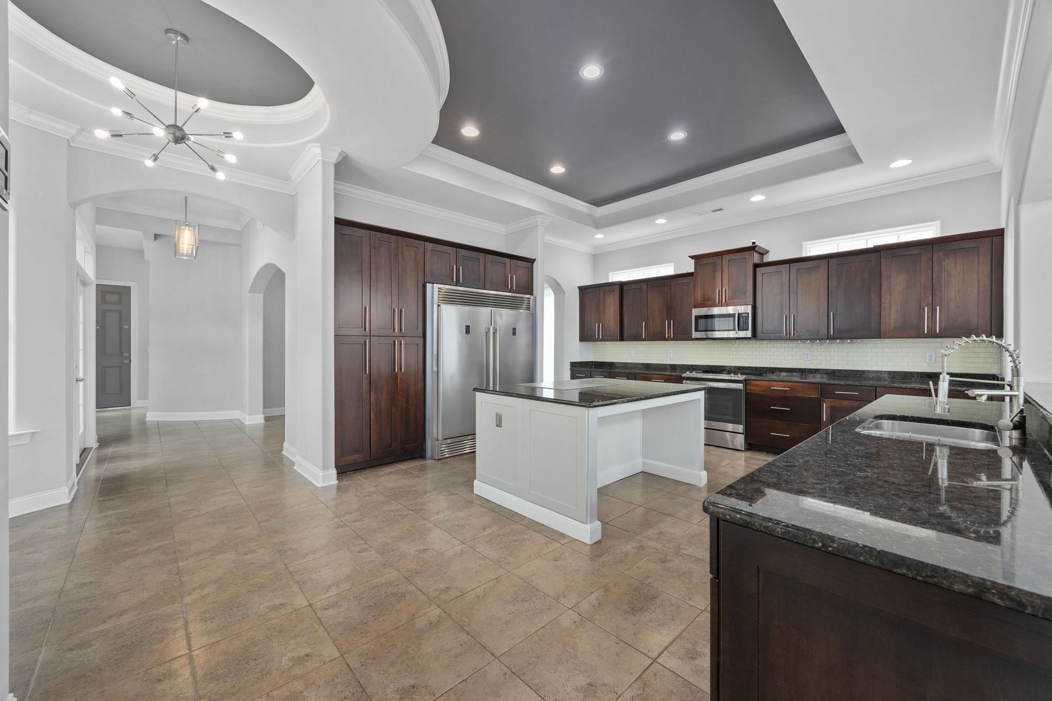 914 Bluffview Drive Myrtle Beach, SC 29579 - Photo 4 of 40