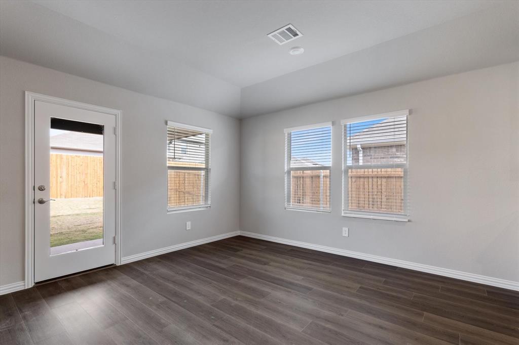 706 Martell Road Lowry Crossing, TX 75407 - Photo 8 of 26