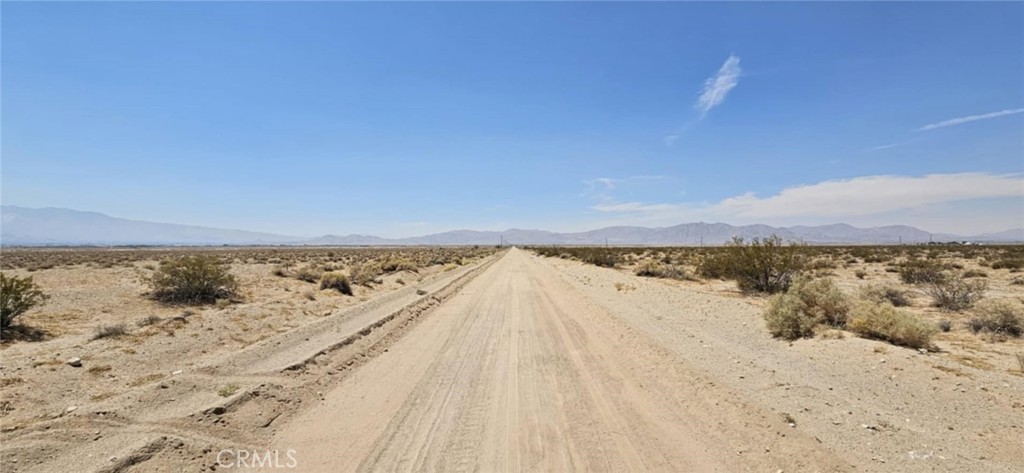 800 Granite Road Lucerne Valley, CA 92356 - Photo 2 of 4