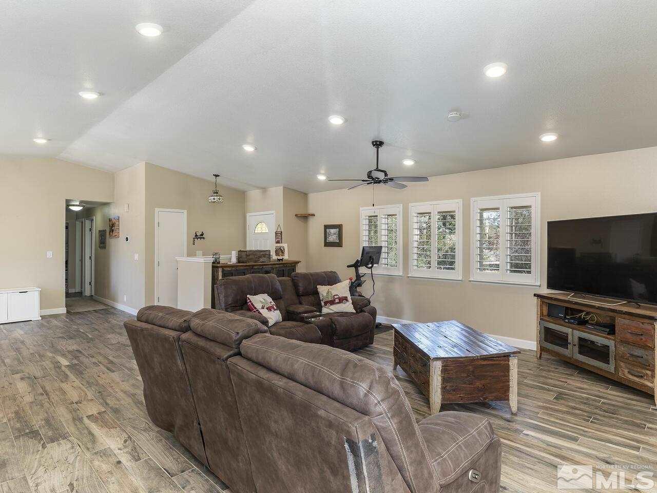 3250 War Paint Circle Reno, NV 89506 - Photo 3 of 16 Photo 3