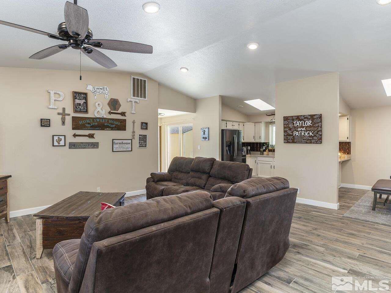 3250 War Paint Circle Reno, NV 89506 - Photo 4 of 16 Photo 4