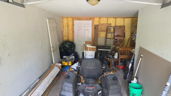 $189,000 | 4413 West Garver Drive, Muncie, IN 47304