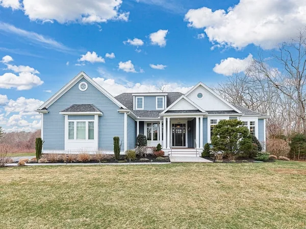 $1,149,900 | 105 Palmer River Road, Swansea, MA 02777