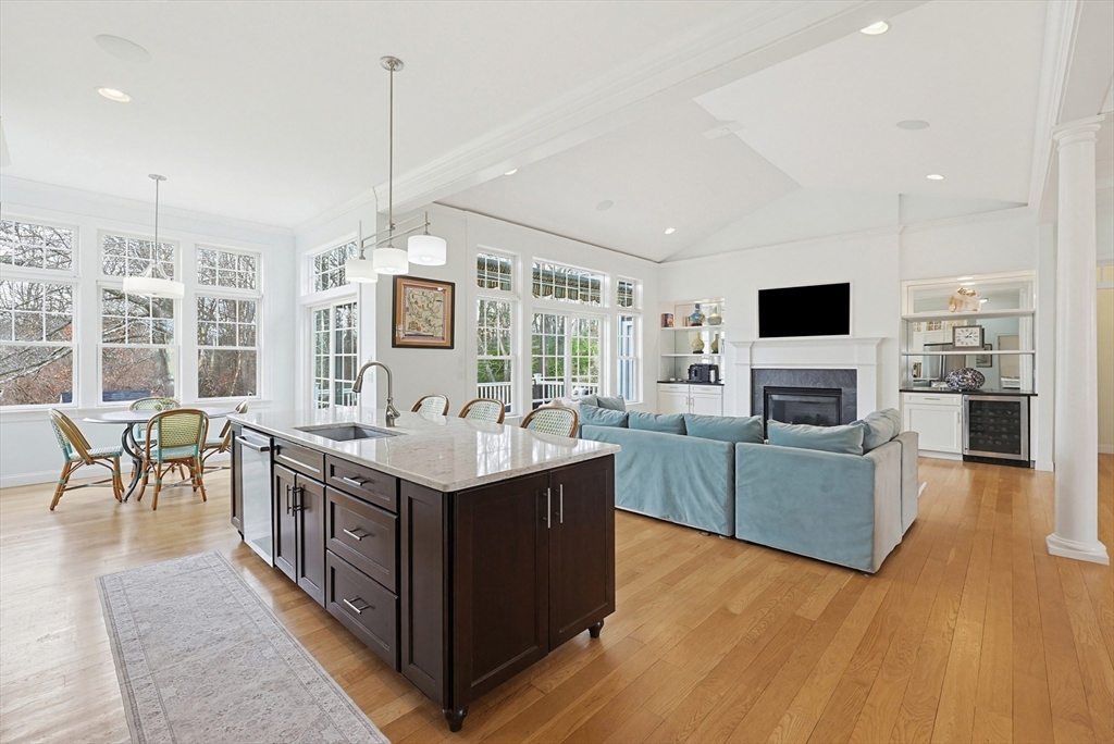 105 Palmer River Road Swansea, MA 02777 - Photo 17 of 42