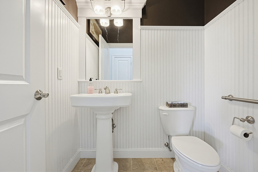 105 Palmer River Road Swansea, MA 02777 - Photo 26 of 42