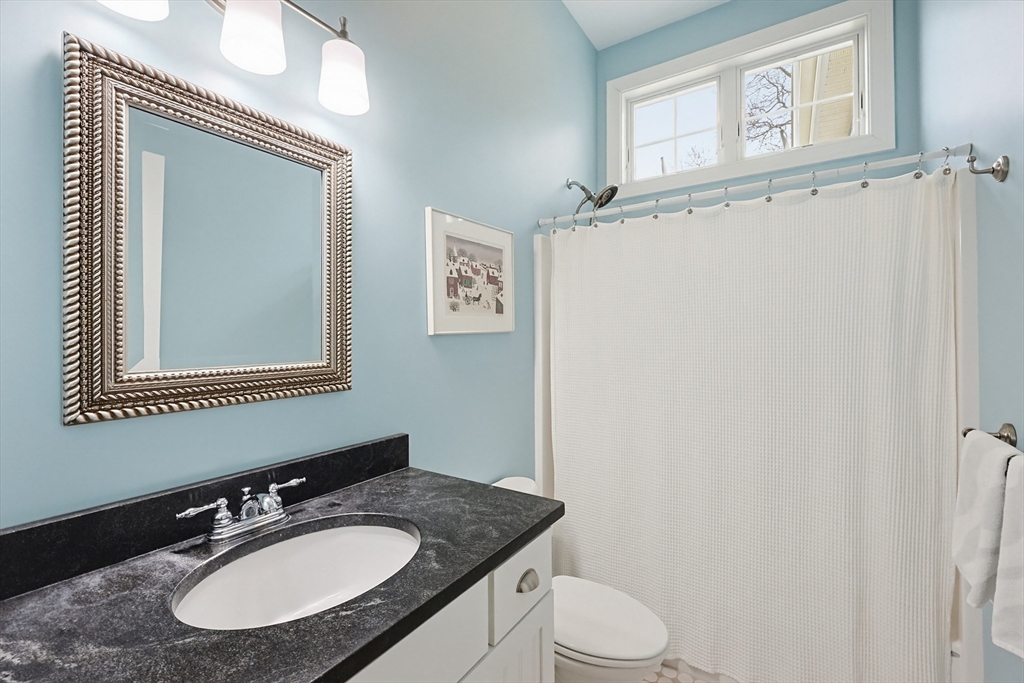 105 Palmer River Road Swansea, MA 02777 - Photo 29 of 42