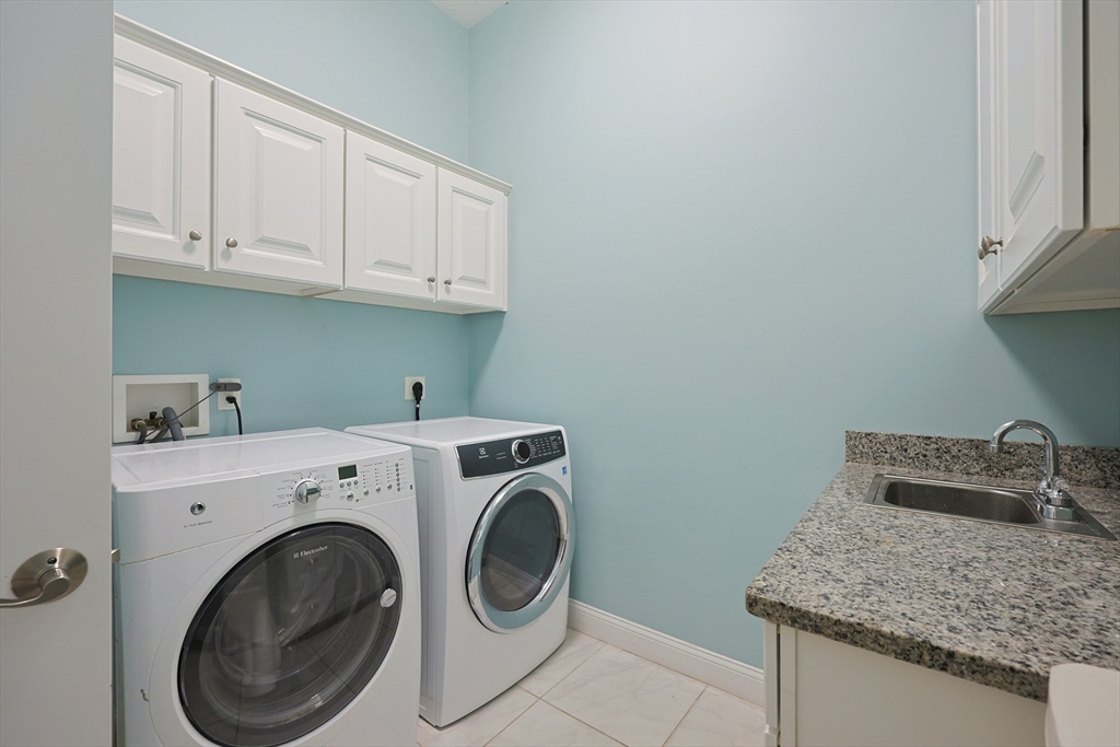 105 Palmer River Road Swansea, MA 02777 - Photo 31 of 42