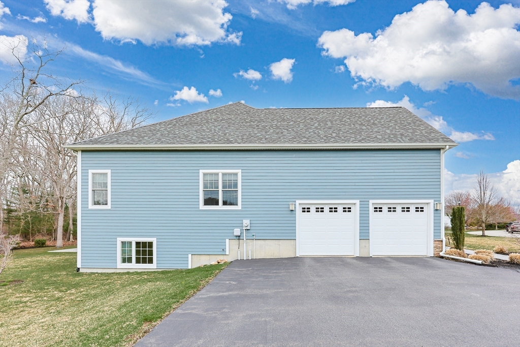 105 Palmer River Road Swansea, MA 02777 - Photo 39 of 42