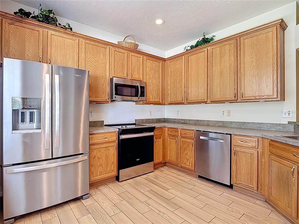 27531 Pleasure Ride Loop, Unit 27531 Wesley Chapel, FL 33544 - Photo 8 of 36