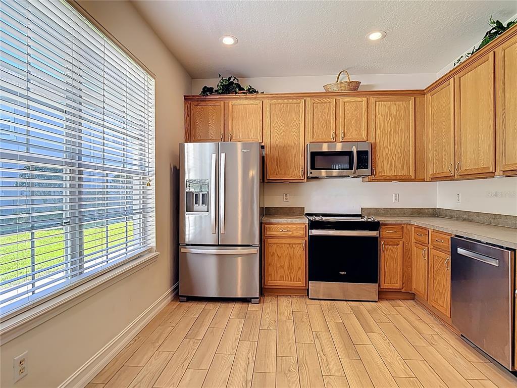 27531 Pleasure Ride Loop, Unit 27531 Wesley Chapel, FL 33544 - Photo 9 of 36