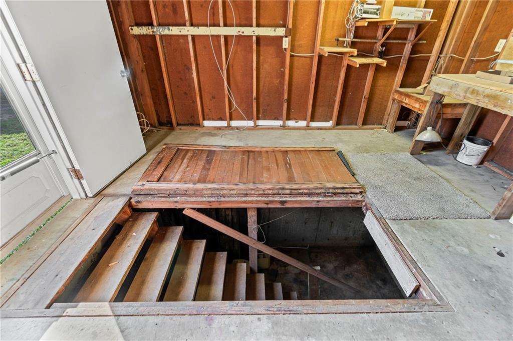 302 Sycamore Street Carrollton, MO 64633 - Photo 21 of 27