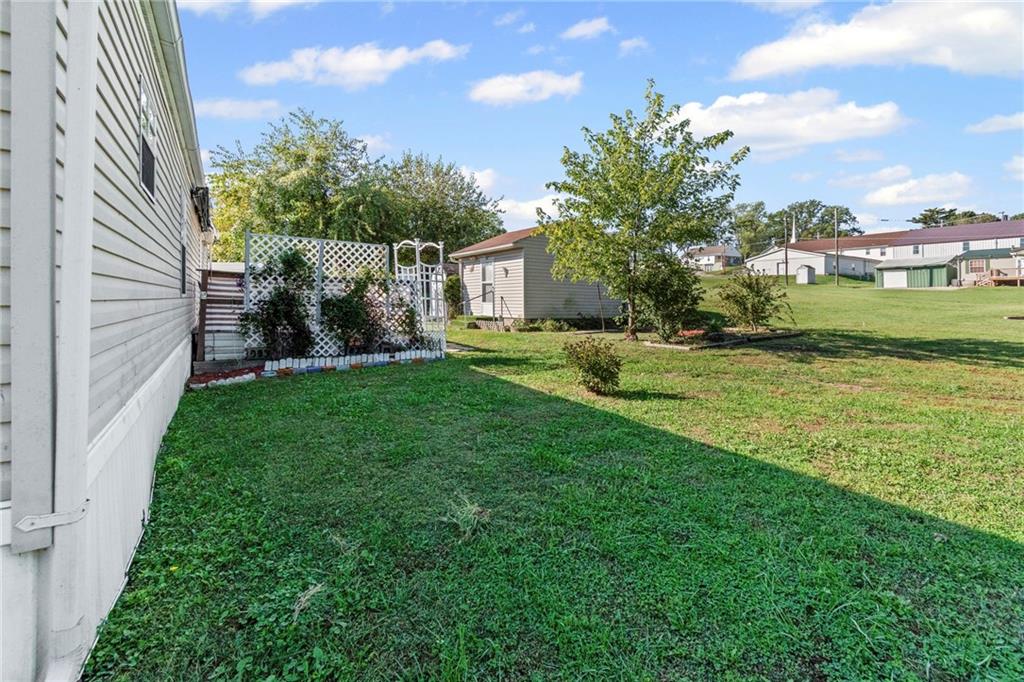 302 Sycamore Street Carrollton, MO 64633 - Photo 24 of 27