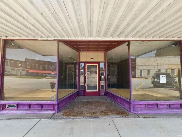 $48,000 | 4 North Washington Street, Worthington, IN 47471