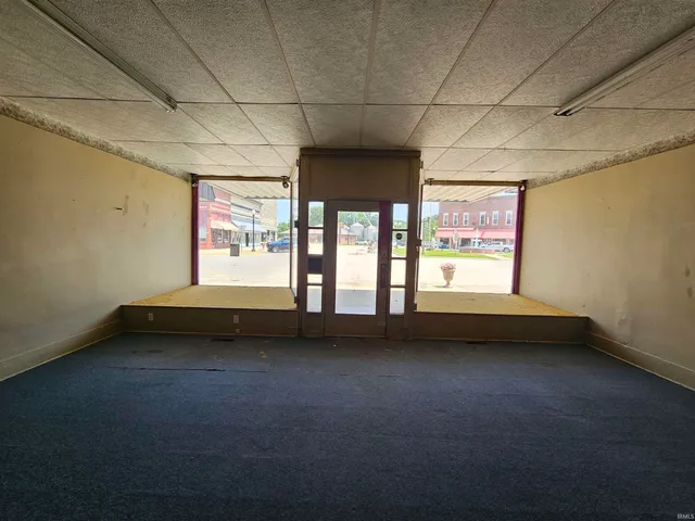 $48,000 | 4 North Washington Street, Worthington, IN 47471