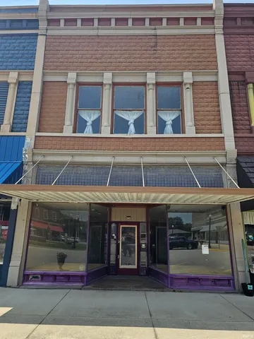 $48,000 | 4 North Washington Street, Worthington, IN 47471