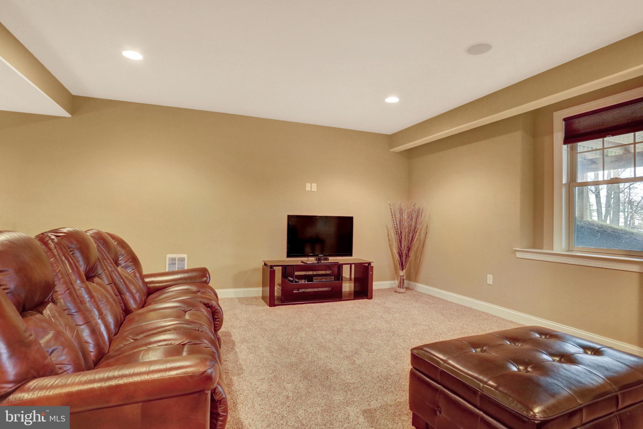 6502 Plowman Ridge Harrisburg, PA 17112 - Photo 37 of 60 Gallery Image 37
