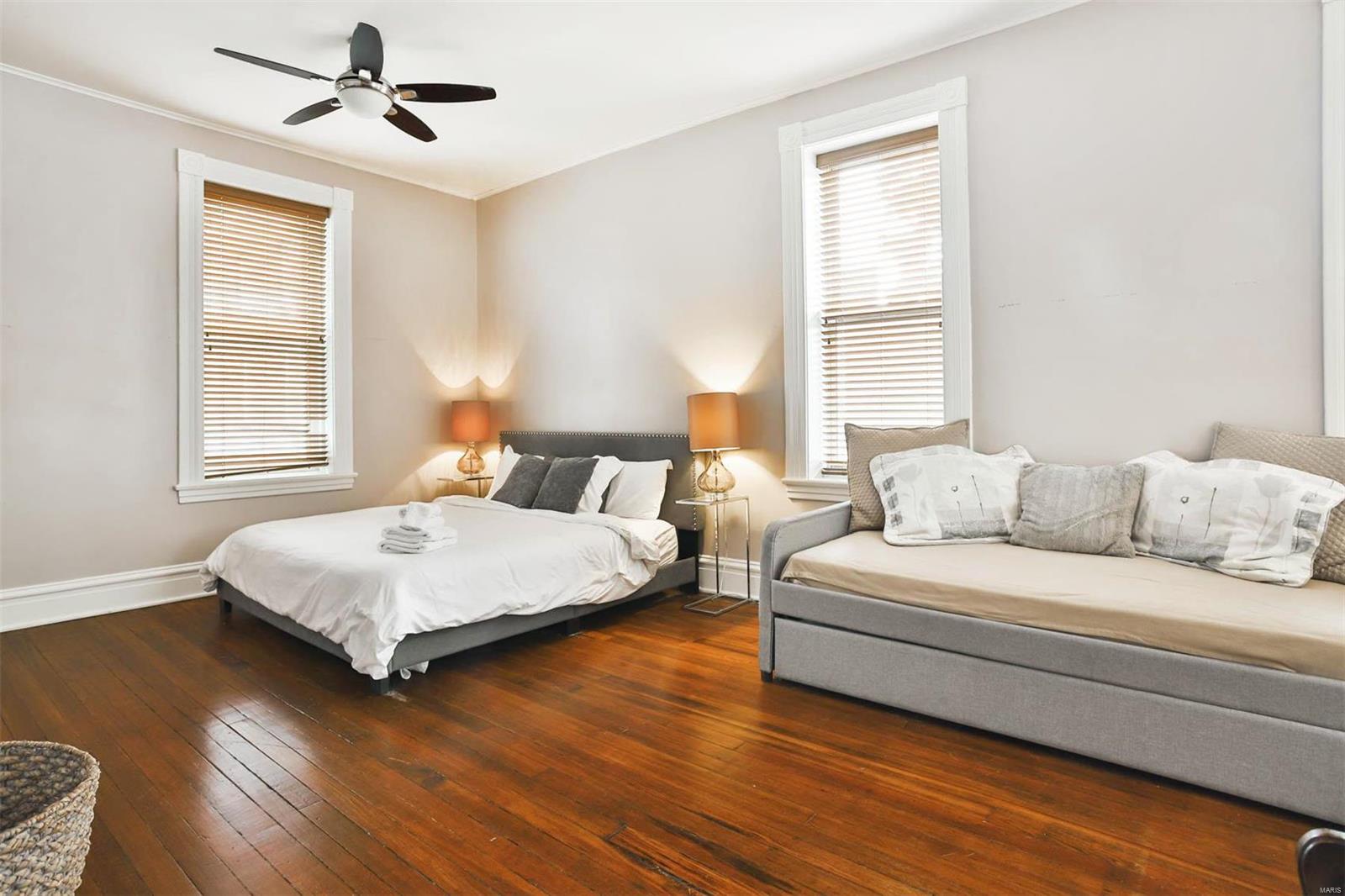 2018 Senate Street, Unit R St. Louis, MO 63118 - Photo 20 of 34