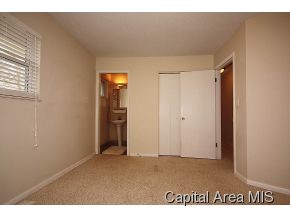 5875 Old Jacksonville Road Springfield, IL 62711 - Photo 11 of 15 Gallery Image 11