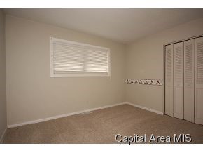 5875 Old Jacksonville Road Springfield, IL 62711 - Photo 14 of 15 Gallery Image 14