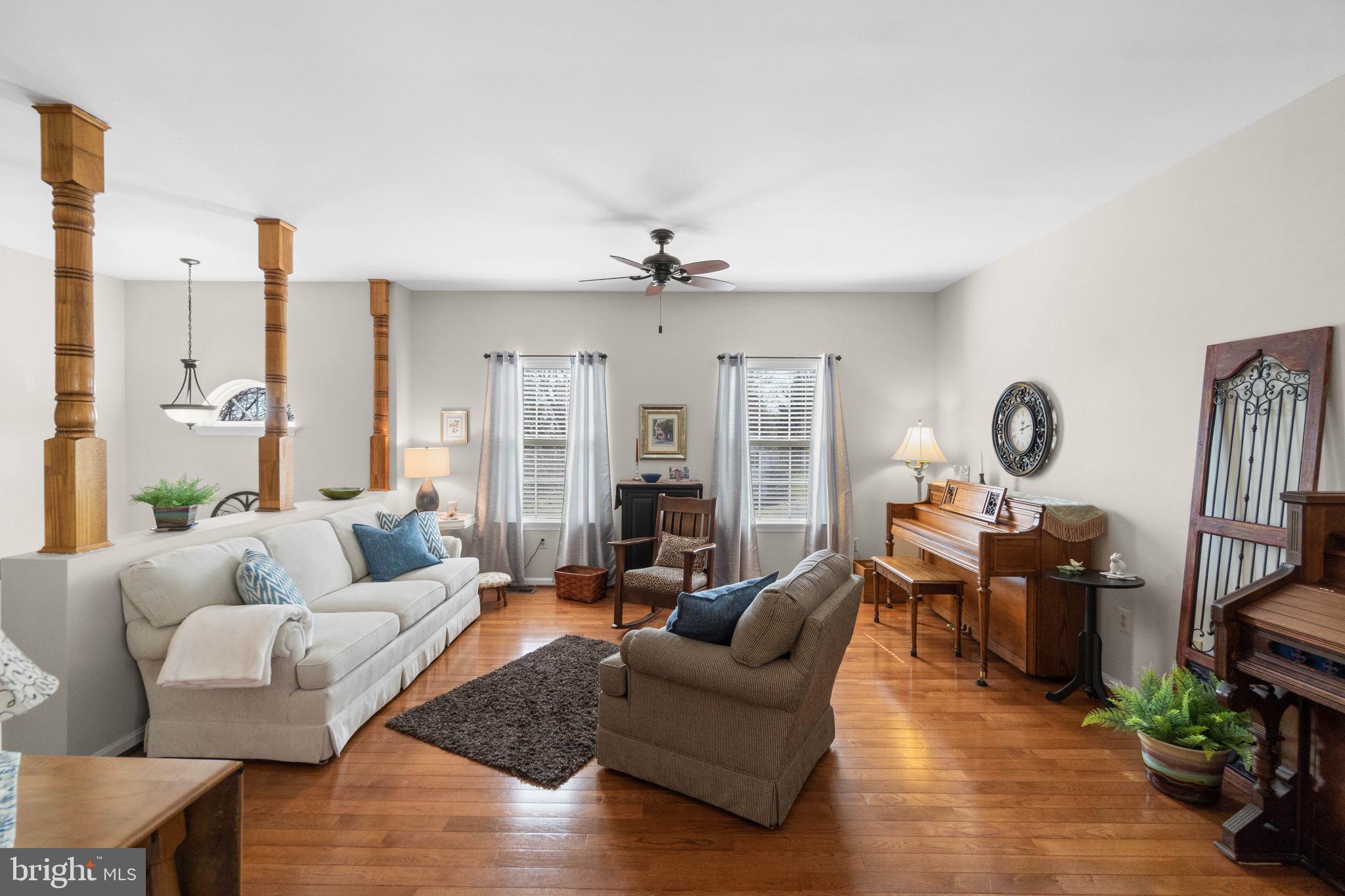 10461 Carlyn Ridge Road Damascus, MD 20872 - Photo 3 of 45 Gallery Image 3