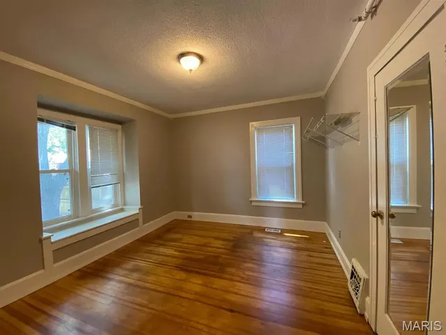 $100,000 | 16 South 21st Street, Belleville, IL 62226