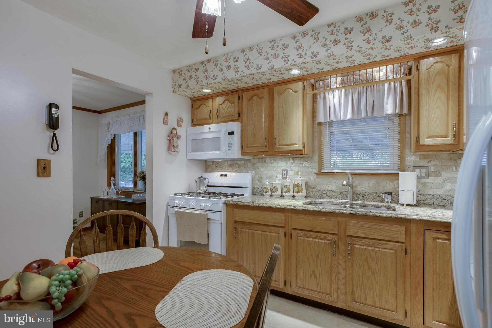 4225 Mispillion Road Baltimore, MD 21236 - Photo 7 of 20 Kitchen