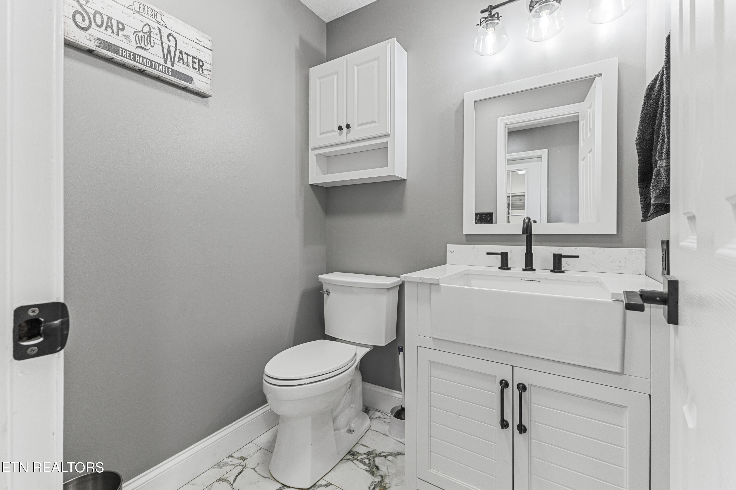 460 Peninsula Pointe Rutledge, TN 37861 - Photo 17 of 47 352D87D2-FB28-4185-B668-3D51818DDF65